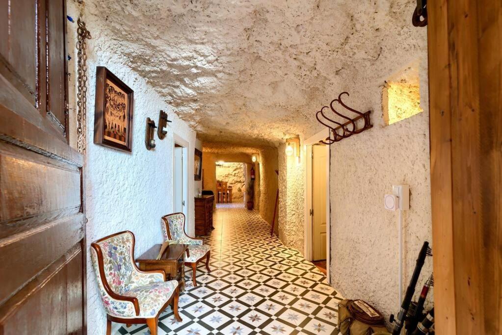 Cueva Con Jacuzzi A 20 Minutos De Valencia Villa Benaguasil Kültér fotó